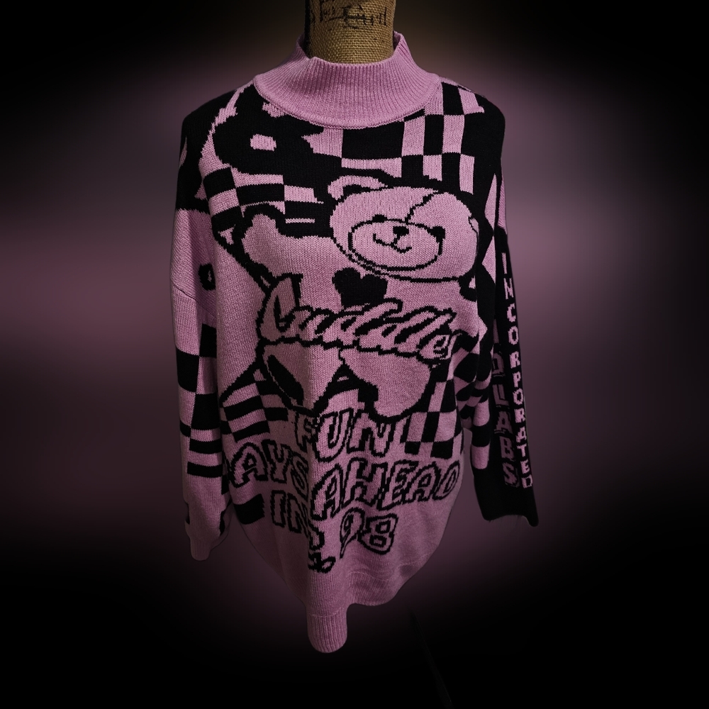 Women's oversized sweater